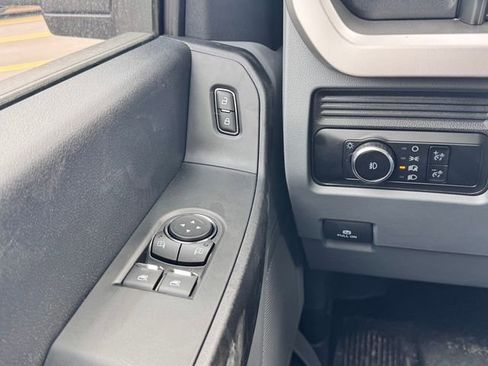 New 2025 Ford F550 4x4 Regular Cab Super Duty image 22