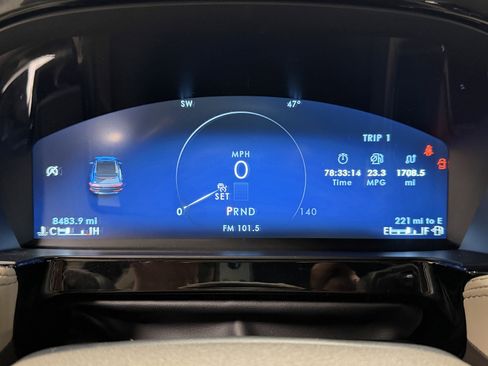 Used 2023 Lincoln Corsair Reserve w/ Equipment Group 201A image 16