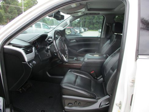 Used 2020 GMC Yukon SLT w/ Open Road Package RWD image 13