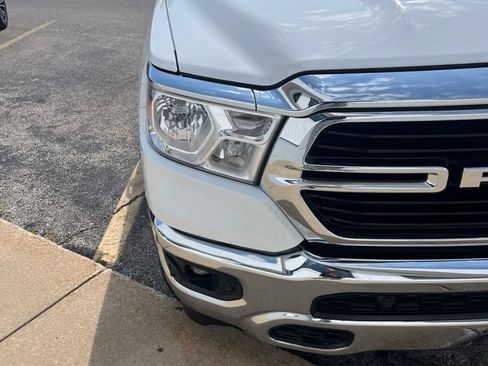Used 2019 RAM 1500 Big Horn AWD/4WD image 3