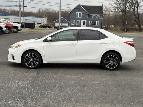 Used 2014 Toyota Corolla S image 5