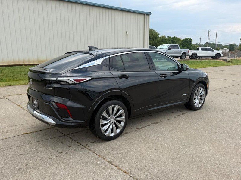 Used 2024 Buick Envista Preferred FWD image 3