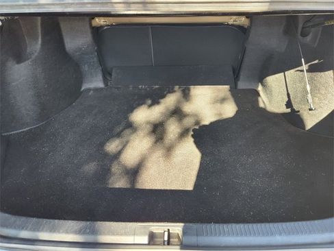 Used 2019 Toyota Camry SE image 32