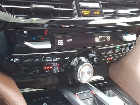 Used 2024 Acura MDX SH-AWD w/ Technology Package image 18