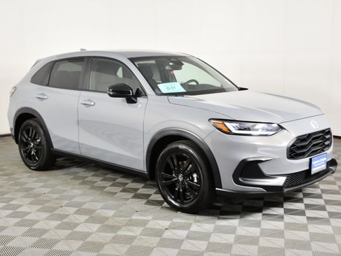 Used 2026 Honda HR-V Sport image 4