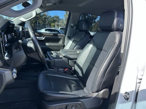 Used 2022 GMC Sierra 1500 Elevation image 14