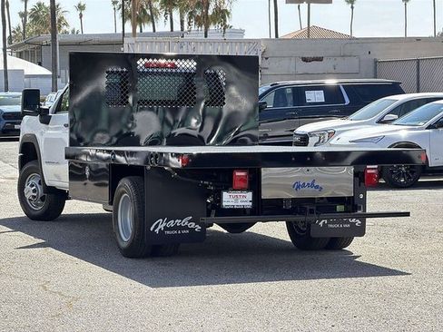 New 2026 GMC Sierra 3500 Pro w/ Convenience Package RWD image 6