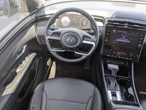 Used 2023 Hyundai Tucson SEL w/ Convenience Package FWD image 17