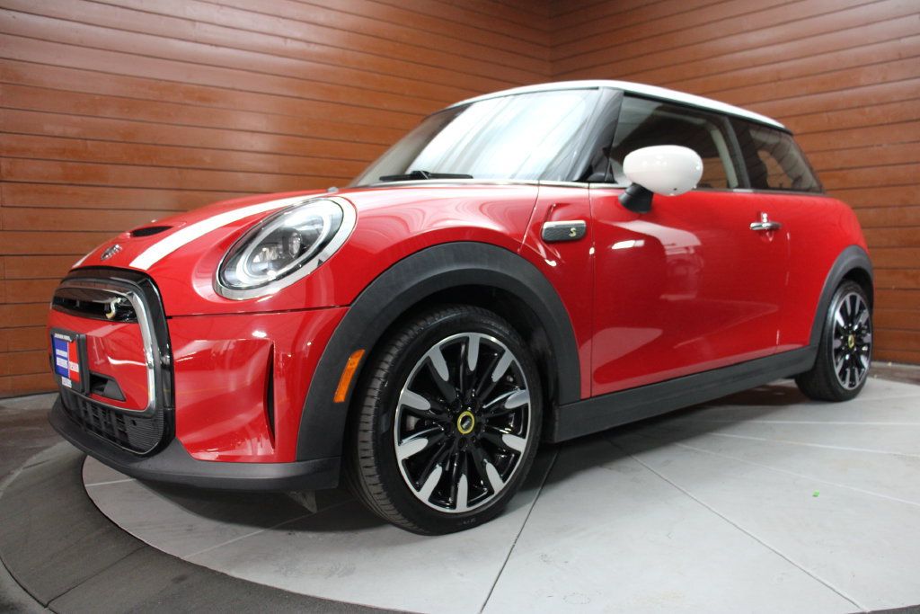 Used 2022 MINI Cooper SE FWD image 1