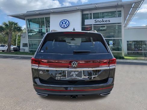 New 2026 Volkswagen Atlas SE FWD image 5