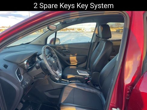 Certified 2020 Chevrolet Trax LT w/ LT Convenience Package image 13