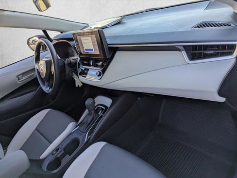Certified 2025 Toyota Corolla LE image 20