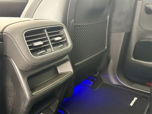 New 2025 Mercedes-Benz GLE 63 AMG S image 28