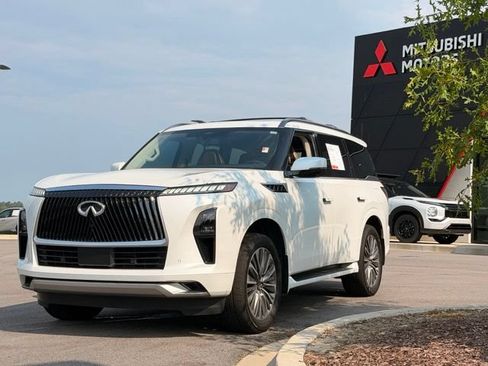 Used 2025 INFINITI QX80 Sensory w/ Exterior Package AWD/4WD image 8