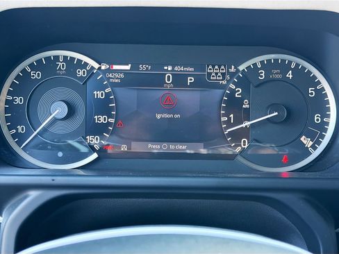 Used 2023 Land Rover Defender 110 SE image 41