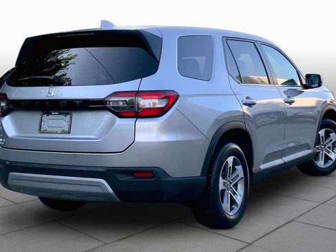 Used 2024 Honda Pilot EX-L image 13