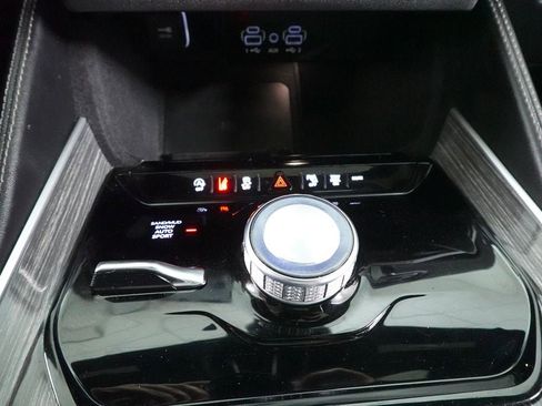 Used 2022 Jeep Wagoneer Series II w/ Premium Group I image 14