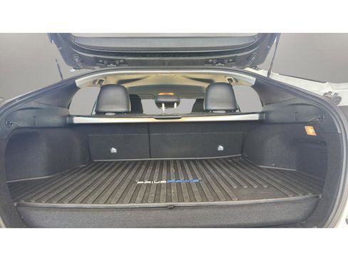 Used 2021 Toyota Prius Prime Limited FWD image 13