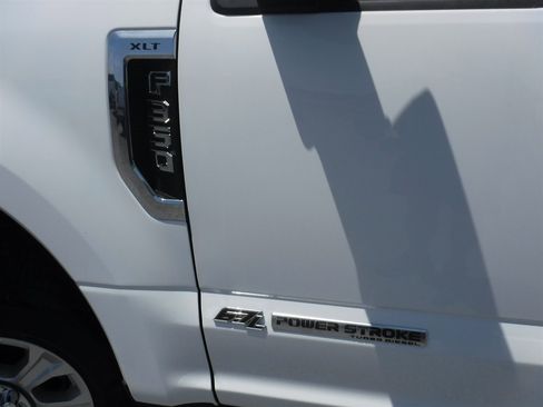 Used 2022 Ford F350 XLT image 20