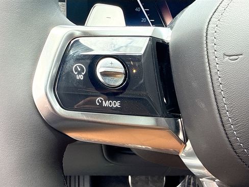 New 2026 BMW 740i w/ Premium Package RWD image 37