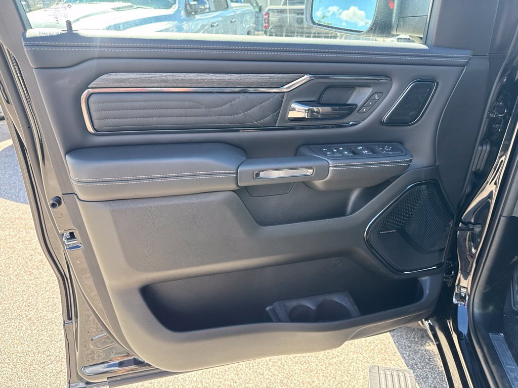 New 2027 RAM 1500 Limited AWD/4WD image 18