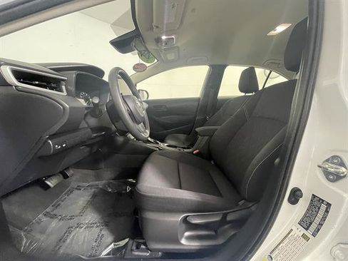 Certified 2023 Toyota Corolla LE FWD image 9