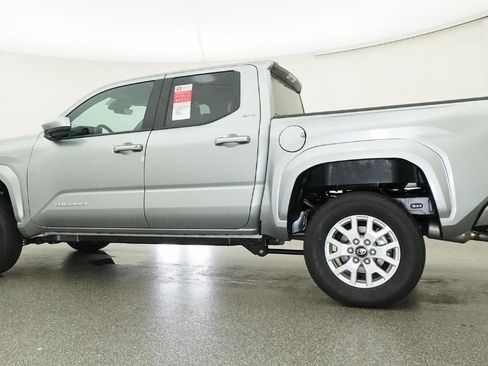 New 2026 Toyota Tacoma SR5 AWD/4WD image 20
