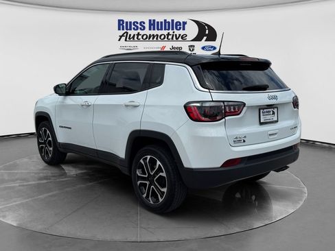 Used 2022 Jeep Compass Limited AWD/4WD image 3