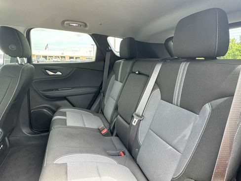 Certified 2024 Chevrolet Blazer LT w/ Convenience Package FWD image 21