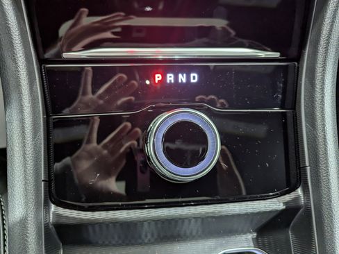 New 2025 Jeep Grand Cherokee Altitude image 18