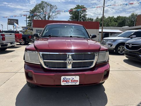 Used 2008 Dodge Dakota Laramie AWD/4WD image 3