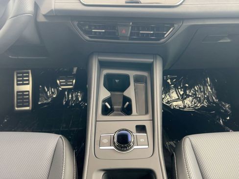 New 2026 Volkswagen Tiguan SE R-Line AWD/4WD image 25