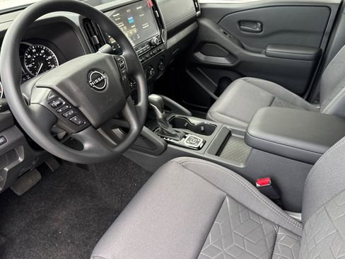 New 2026 Nissan Frontier SV w/ Tow Package image 7