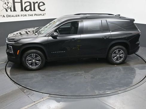 New 2026 Chevrolet Traverse LT w/ Enhanced Driving Package AWD/4WD image 37