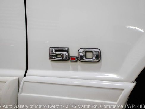 Used 1990 Ford Mustang GT image 31