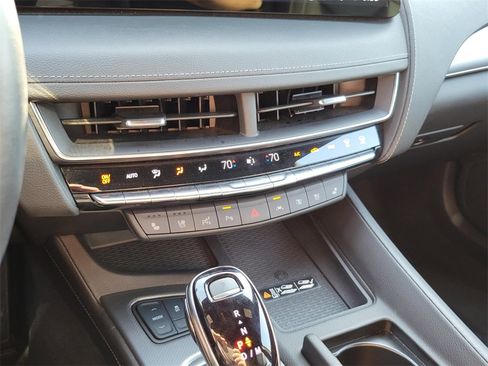 Used 2025 Cadillac CT5 Premium Luxury image 28