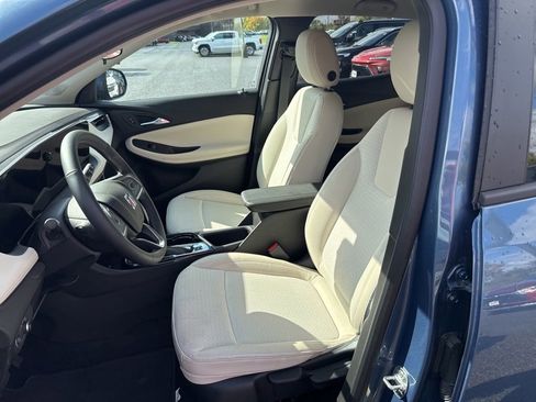 Used 2025 Buick Encore GX Preferred w/ Advanced Technology Package image 12