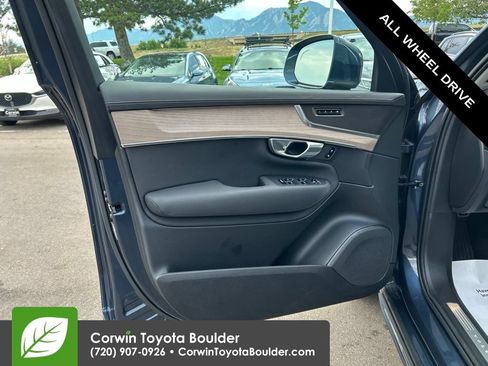 Used 2025 Volvo XC90 B6 Plus AWD/4WD image 23