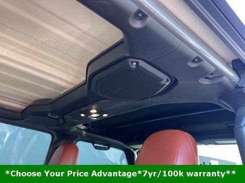 Certified 2022 Jeep Gladiator Willys image 25