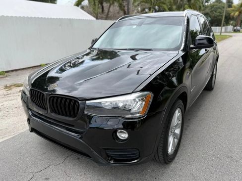 Used 2017 BMW X3 sDrive28i RWD image 4