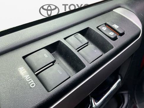 Used 2023 Toyota 4Runner SR5 Premium w/ Moonroof Package RWD image 19