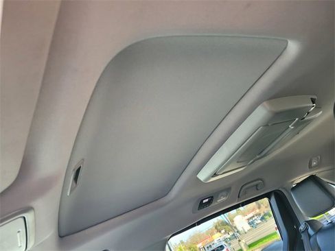 Used 2024 Honda Odyssey Touring image 21