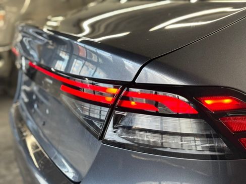 Used 2023 Honda Accord EX image 32
