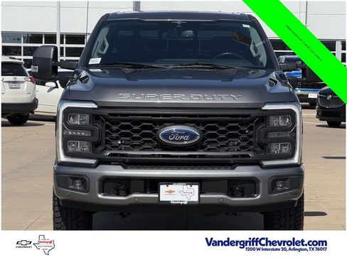 Used 2023 Ford F250 Lariat w/ Lariat Ultimate Package AWD/4WD image 7