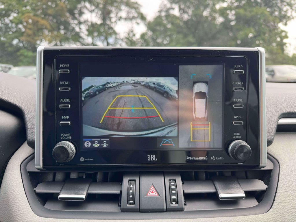 Used 2021 Toyota RAV4 Limited AWD/4WD image 30