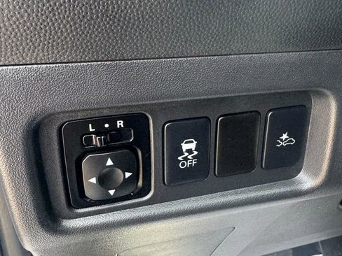 Used 2024 Mitsubishi Mirage ES image 39