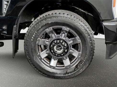 Used 2024 Ford F250 Lariat w/ Lariat Ultimate Package AWD/4WD image 7