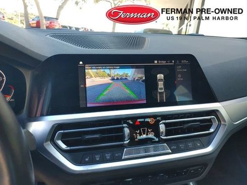 Used 2021 BMW 330i Sedan w/ Premium Package image 10
