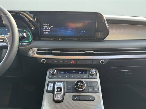 Used 2023 Hyundai Palisade SEL image 15