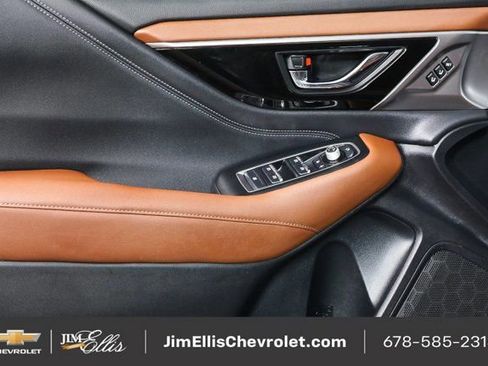 Used 2022 Subaru Outback Touring w/ Popular Package #2 image 7